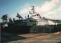 BH7 being moved to The Hovercraft Museum
